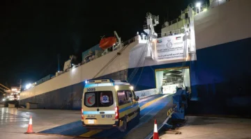 10 حالات جديدة.. المستشفى الإماراتي العائم في العريش يستقبل مصابي غزة